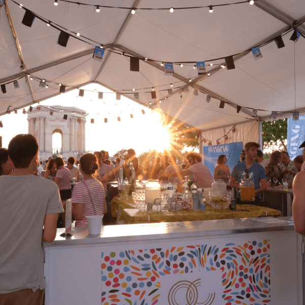 la guinguette du festival swinging montpellier 2025 en partenariat avec les vins Pays d'Oc